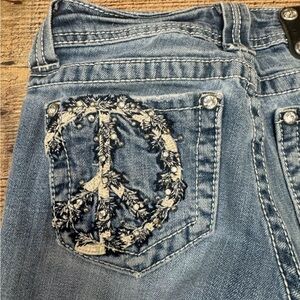 Gently Used Miss Me Jeans 24